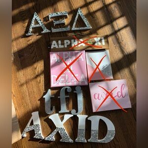 Alpha Xi Delta Decorative Letters Set